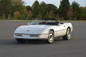 1984 Corvette Convertible IV
