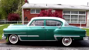 1953 Four-Door Sedan (facelift 1953)