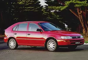 1993 Corolla Hatch VII (E100)